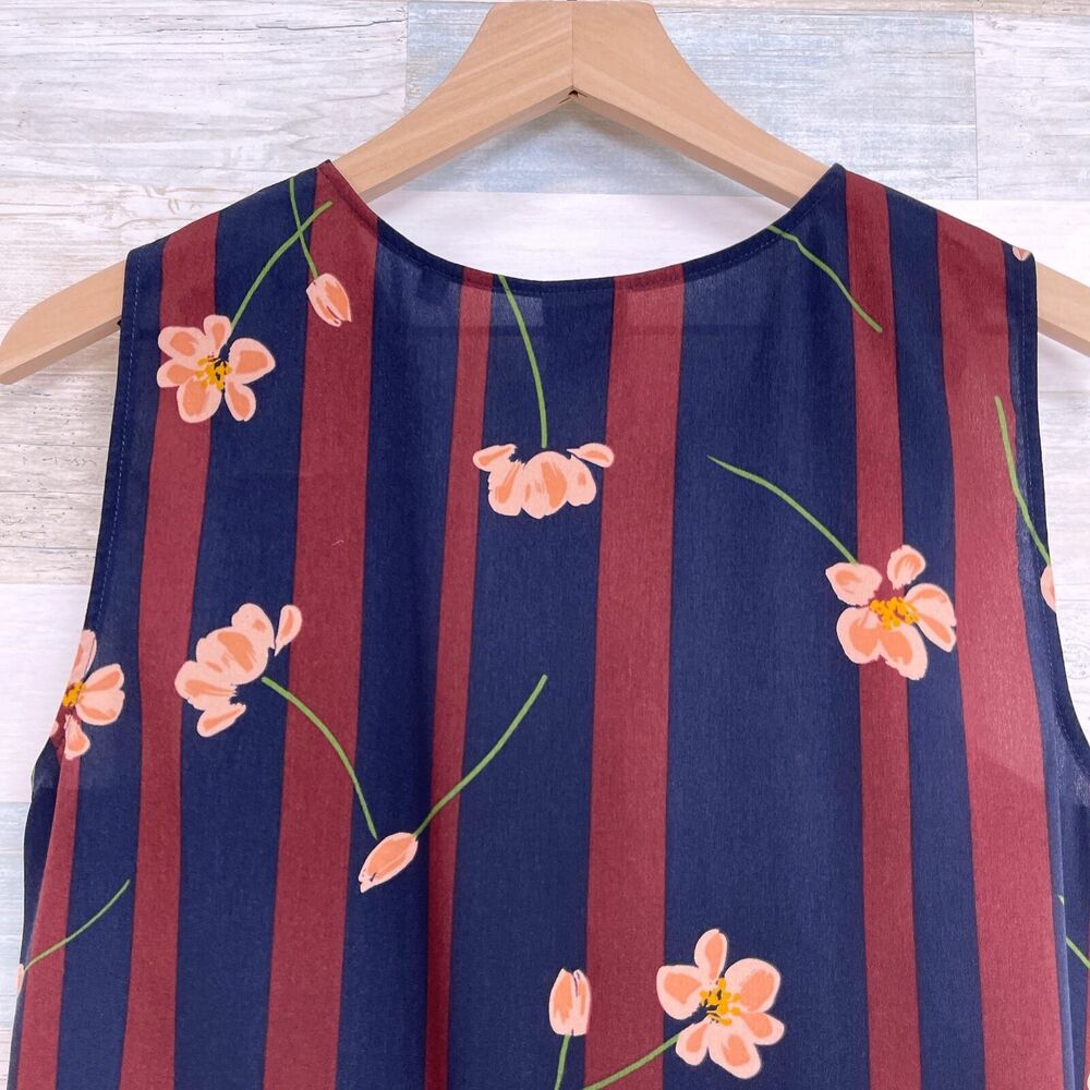 Cabi Scroll Sleeveless Button Up Top Blue Red Flo… - image 4